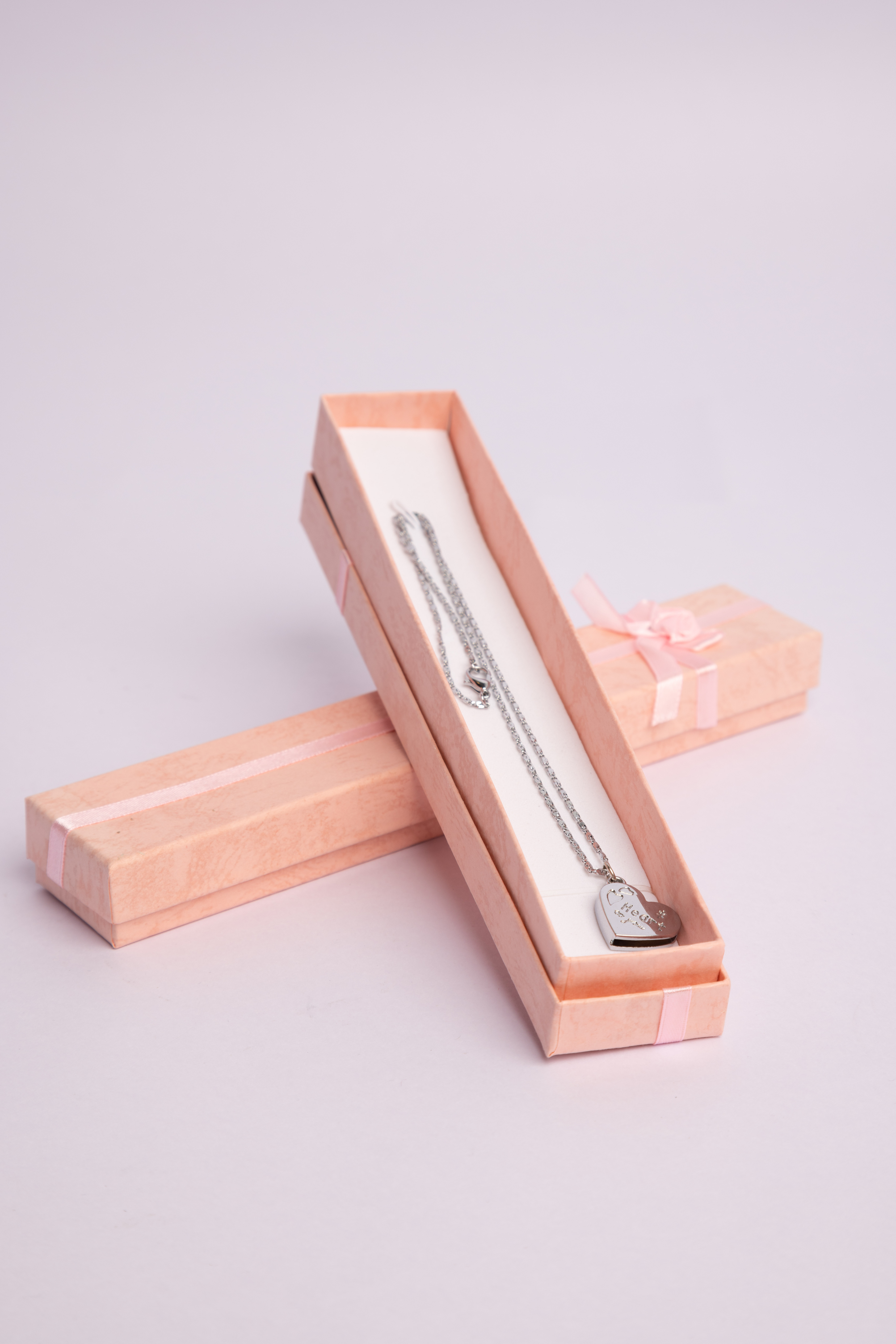 Pen shaped Jewelry Box